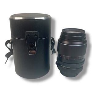 Vivitar Telephoto Auto Lens 135mm 1:3.5 Close Focusing No. 3707856 w/ Case
